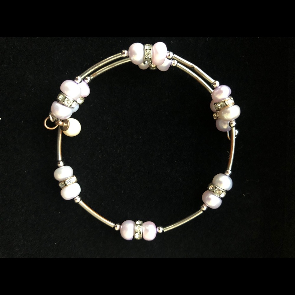 Vantel pearl wrap bracelet